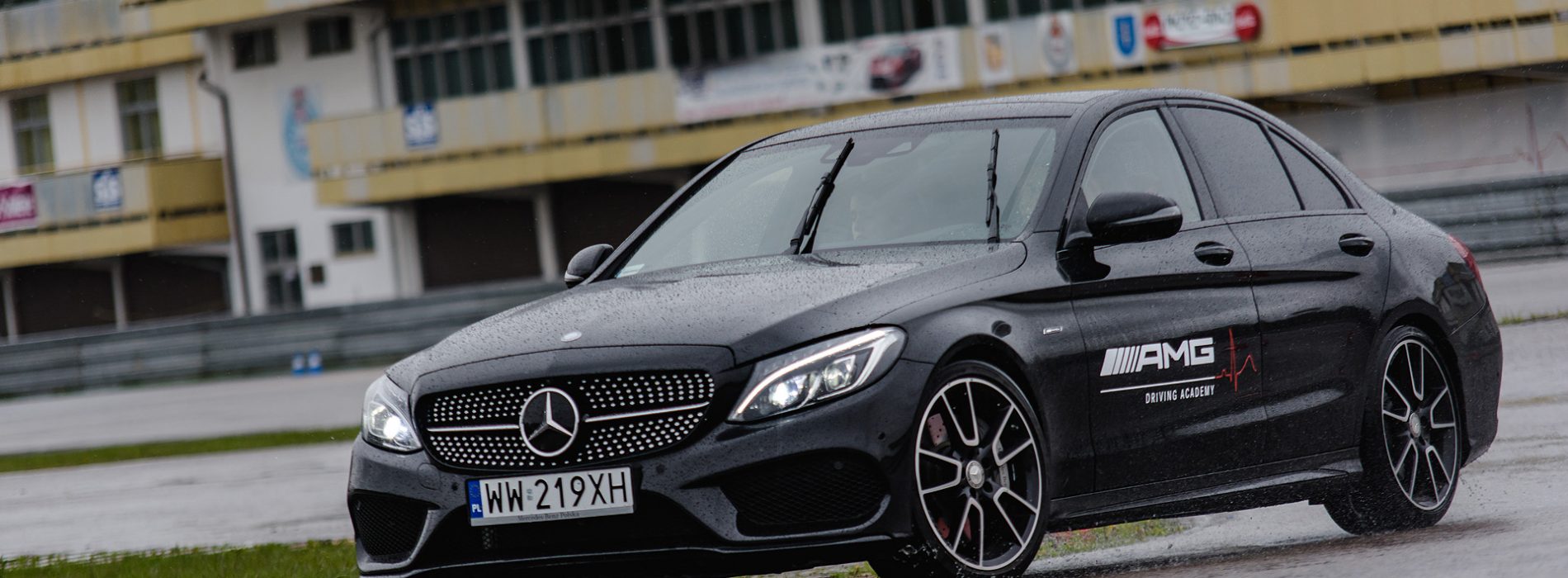 Wyjątkowa oferta AMG Driving Academy: AMG LADY-Traning