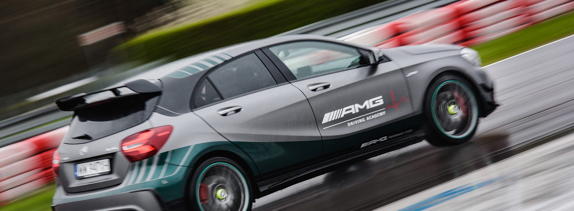 Wyjątkowa oferta AMG Driving Academy: AMG LADY-Traning