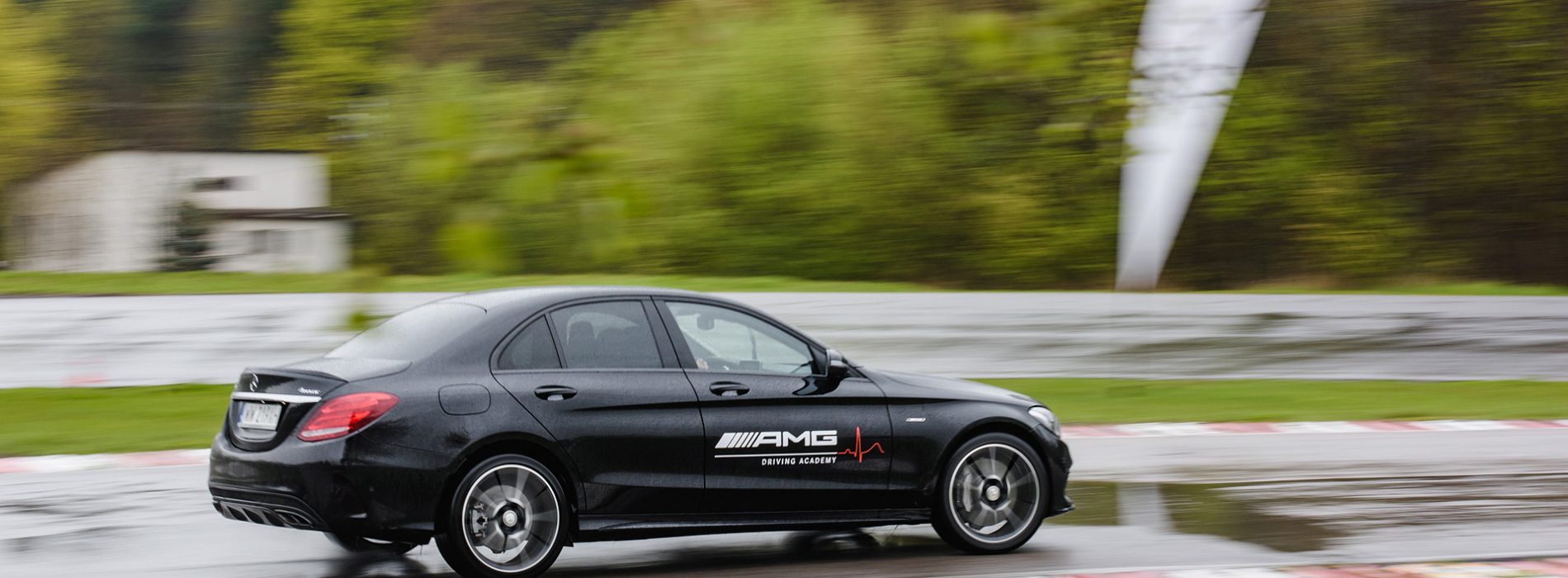 Wyjątkowa oferta AMG Driving Academy: AMG LADY-Traning