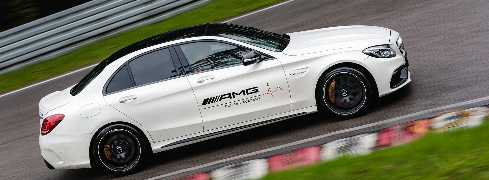 Wyjątkowa oferta AMG Driving Academy: AMG LADY-Traning