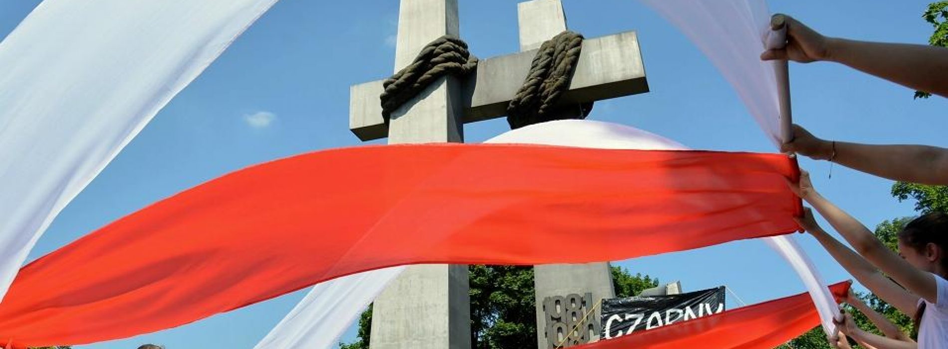 Młodzież zakończyła honorową wartę pod Poznańskimi Krzyżami