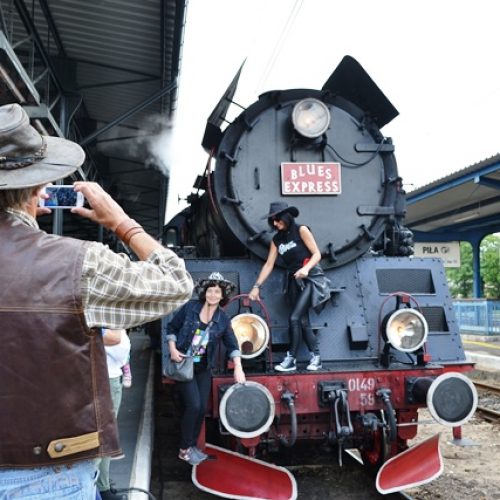 Blue Express przemknął przez Wielkopolskę