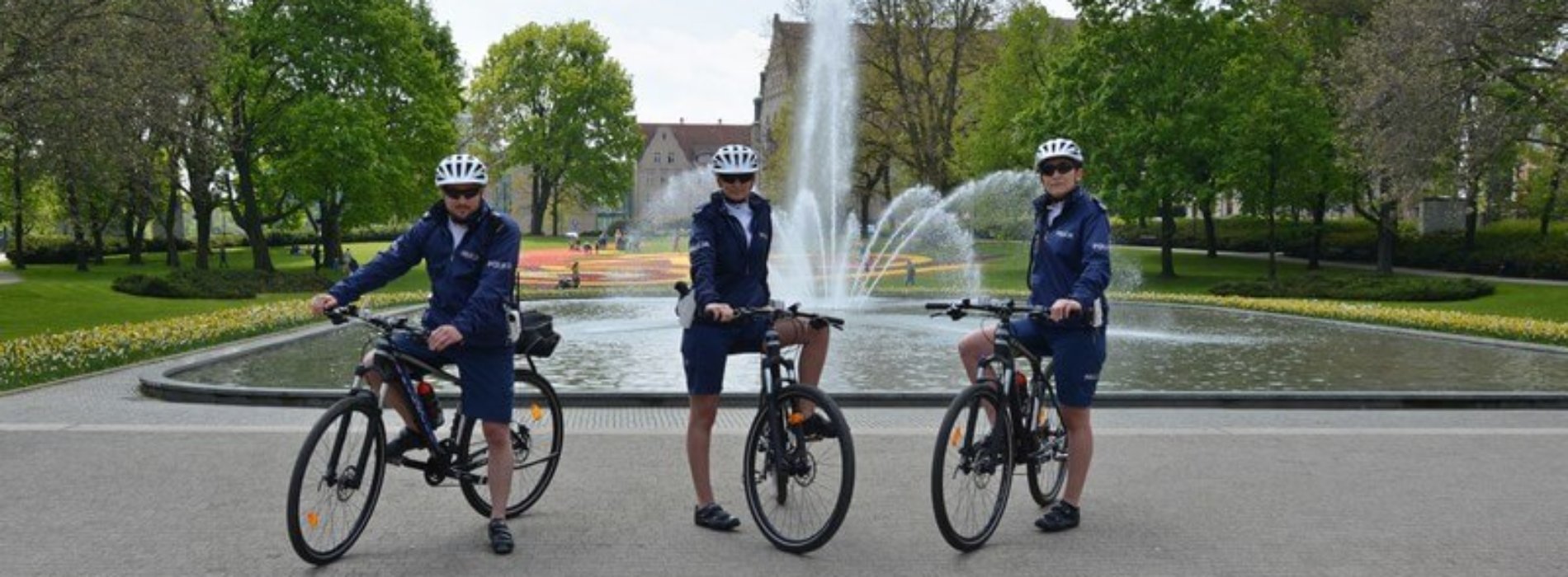 POZNAŃ Z PIERWSZĄ ROWEROWĄ DROGÓWKĄ